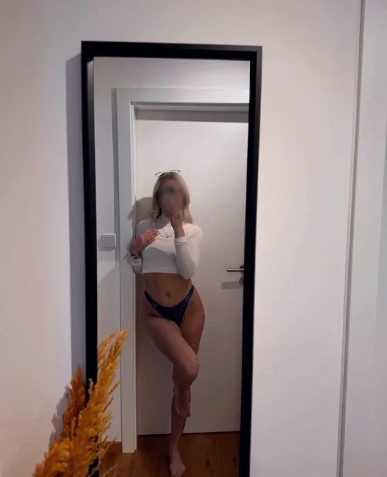 Finja, 25